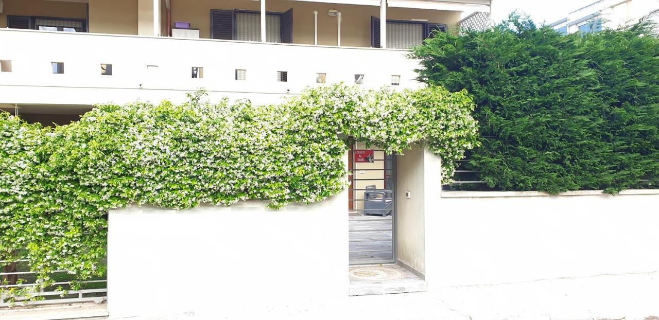 Villino Soleluna Lecce Bagian luar foto